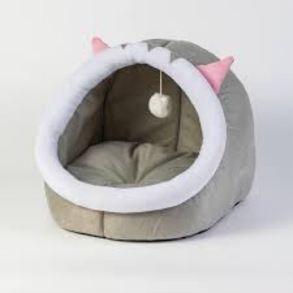 Gray Cat Hut Cushion Comfortable Space Bed Size S